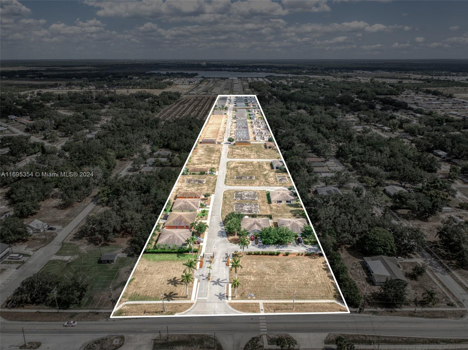 Las Villas at Kenilworth - Residential Lease