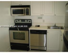 Spacious and updated unit in a quiet building surrounded by million dollar homes in North Bay Village. Exterior features include well maintained building with beautiful lobby, bayside pool, gym and 24 hour security. Become part of rapidly developing North Bay Village and experience South Florida living at its best. call la Information contained within this MLS is deemed reliable but is not at all warranted and is the showing Realtor's and/or Buyer's responsibility to independently verify the data contained therein either directly or through Buyer's inspectors, contractors, and public records. Measurements and square footage may vary depending on the source. This listing is subject to errors, omissions, and changes.
rented until 04/30 $2300