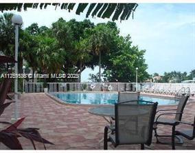 ISLAND PLACE AT NORTH BAY - Residential