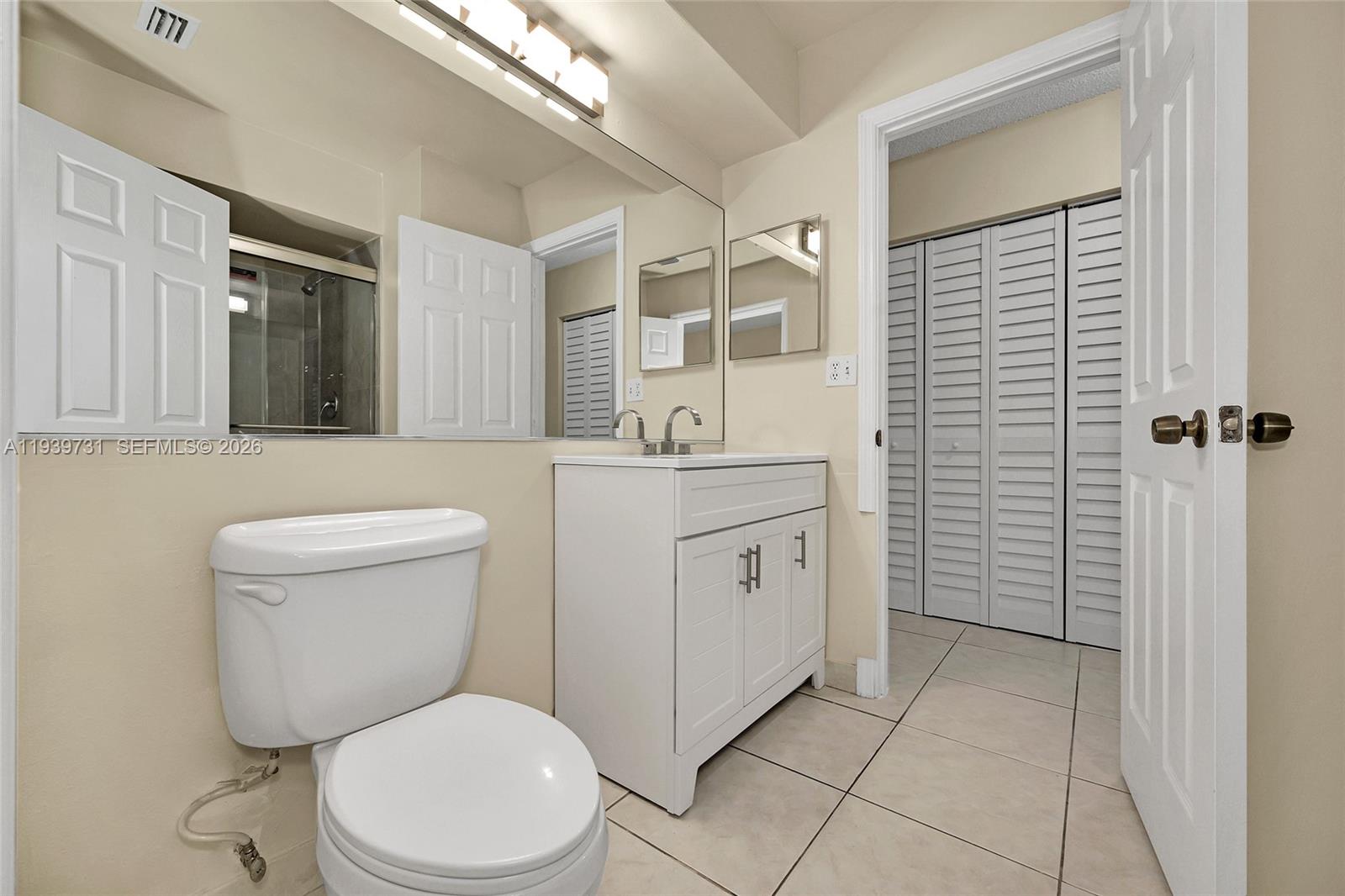 CALUSA POINT - Residential Lease