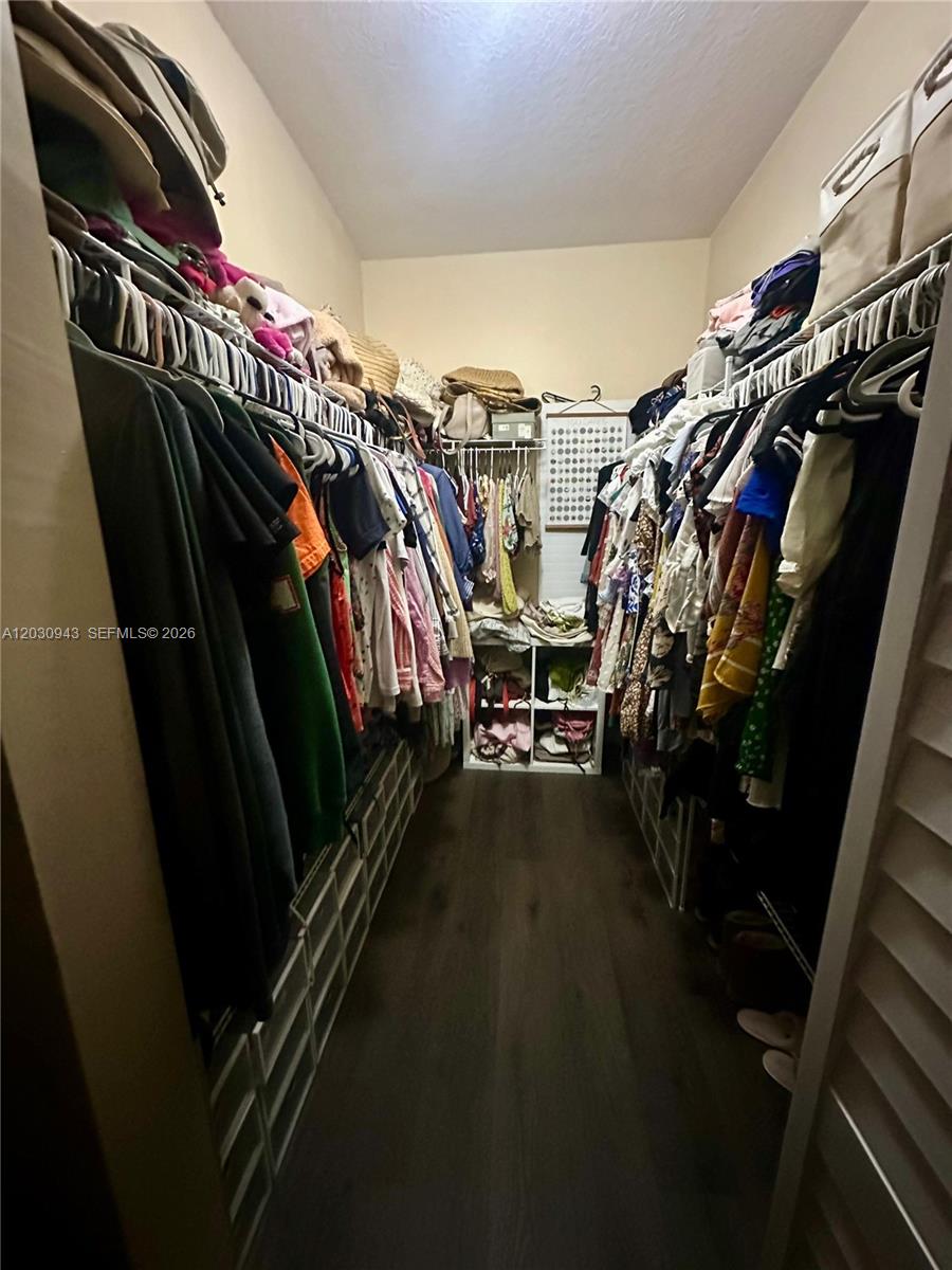 EFM ESTATES SEC 1 - Residential