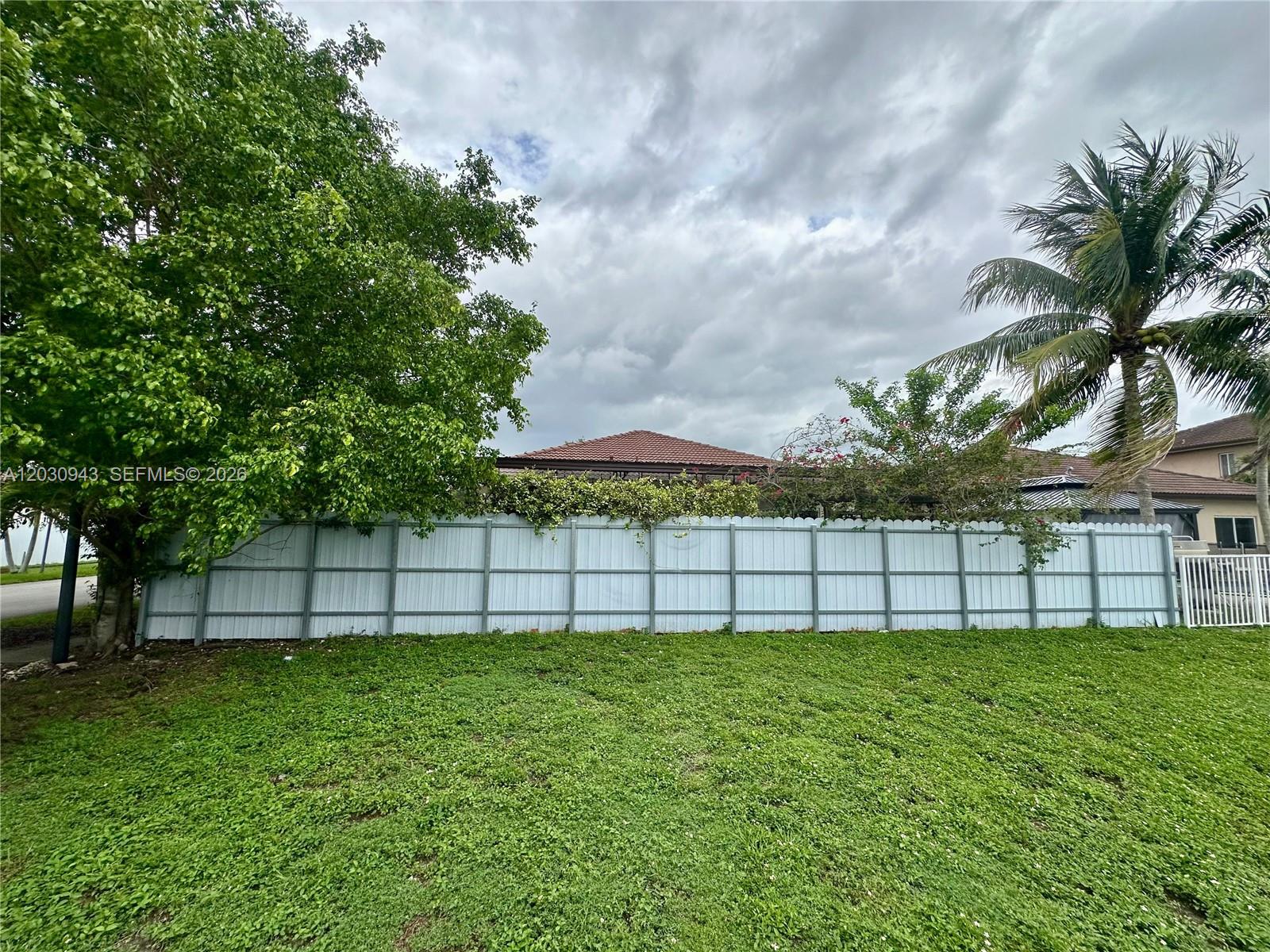 EFM ESTATES SEC 1 - Residential