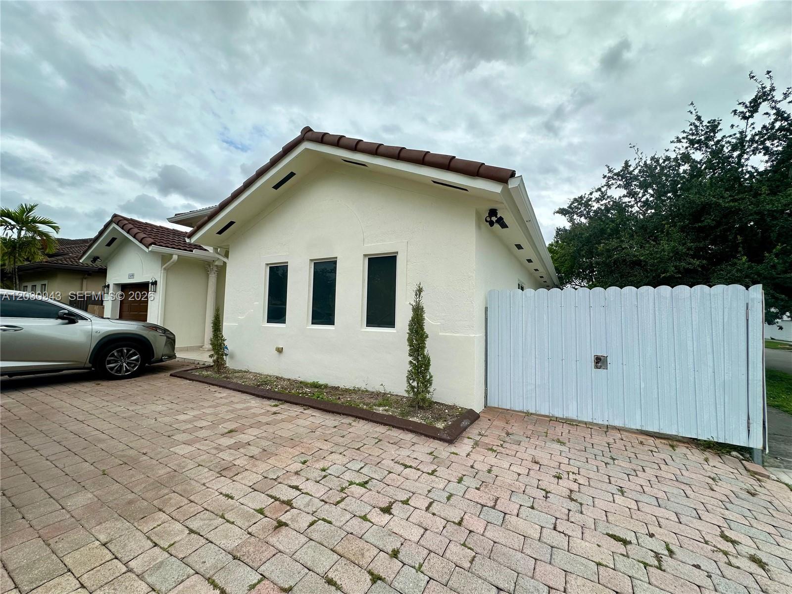 EFM ESTATES SEC 1 - Residential