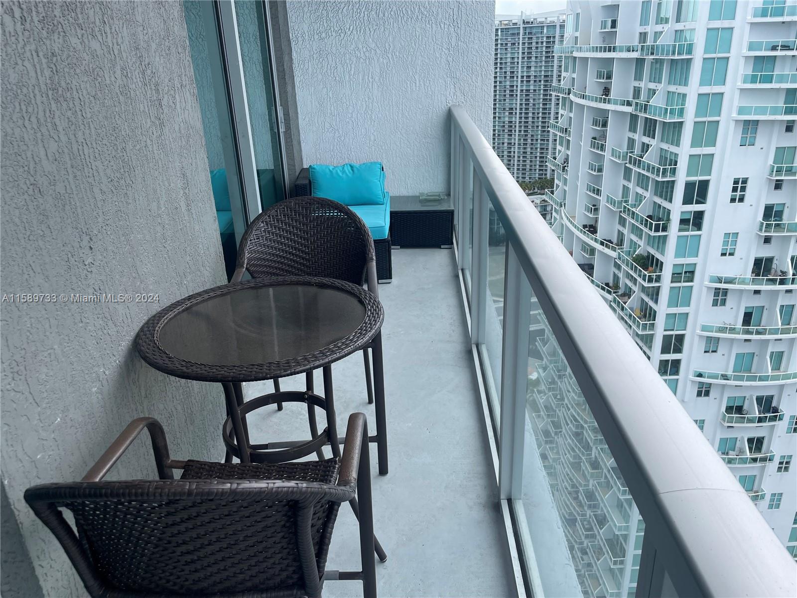 500 BRICKELL WEST CONDO - Residential Lease