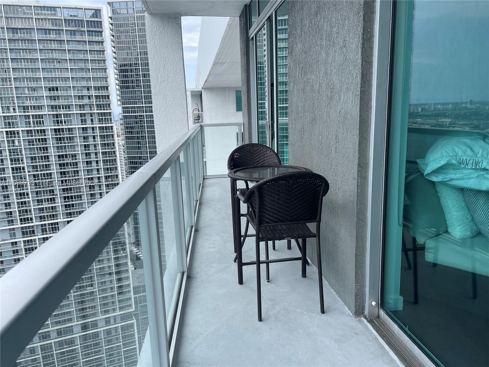500 BRICKELL WEST CONDO - Residential Lease