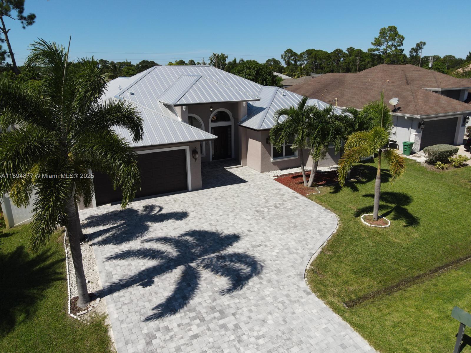 PORT ST LUCIE SECTION 11 - Residential