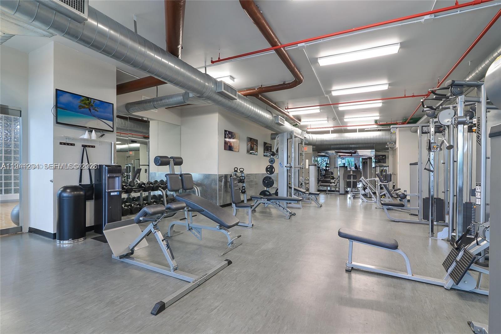 UPTOWN MARINA LOFTS CONDO - Residential