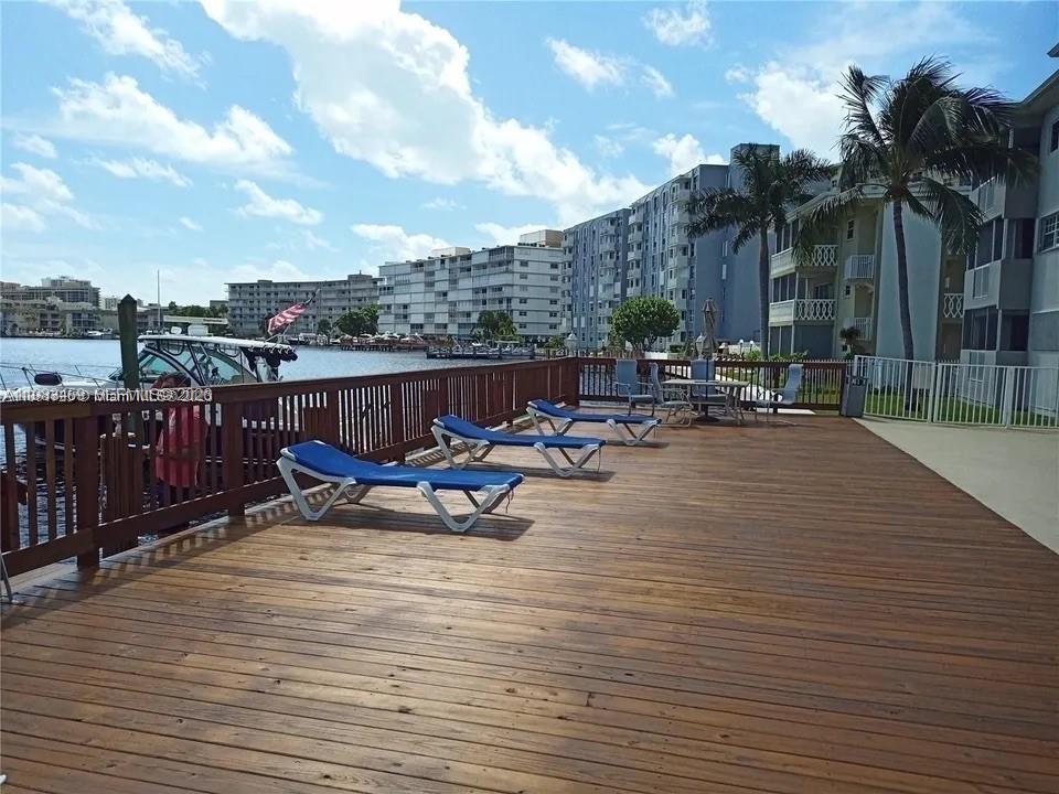 WOODLAKE APTS CONDO - Residential