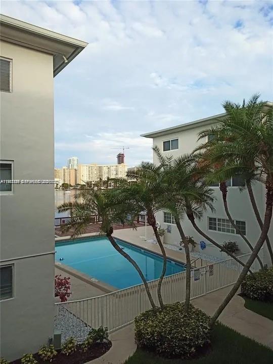 WOODLAKE APTS CONDO - Residential