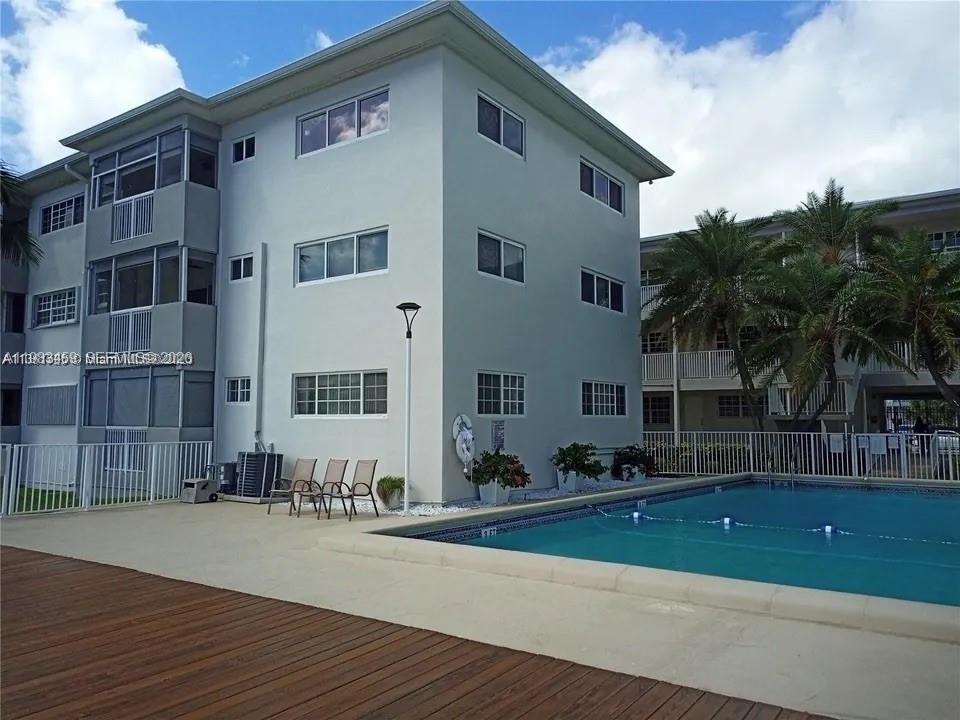 WOODLAKE APTS CONDO - Residential