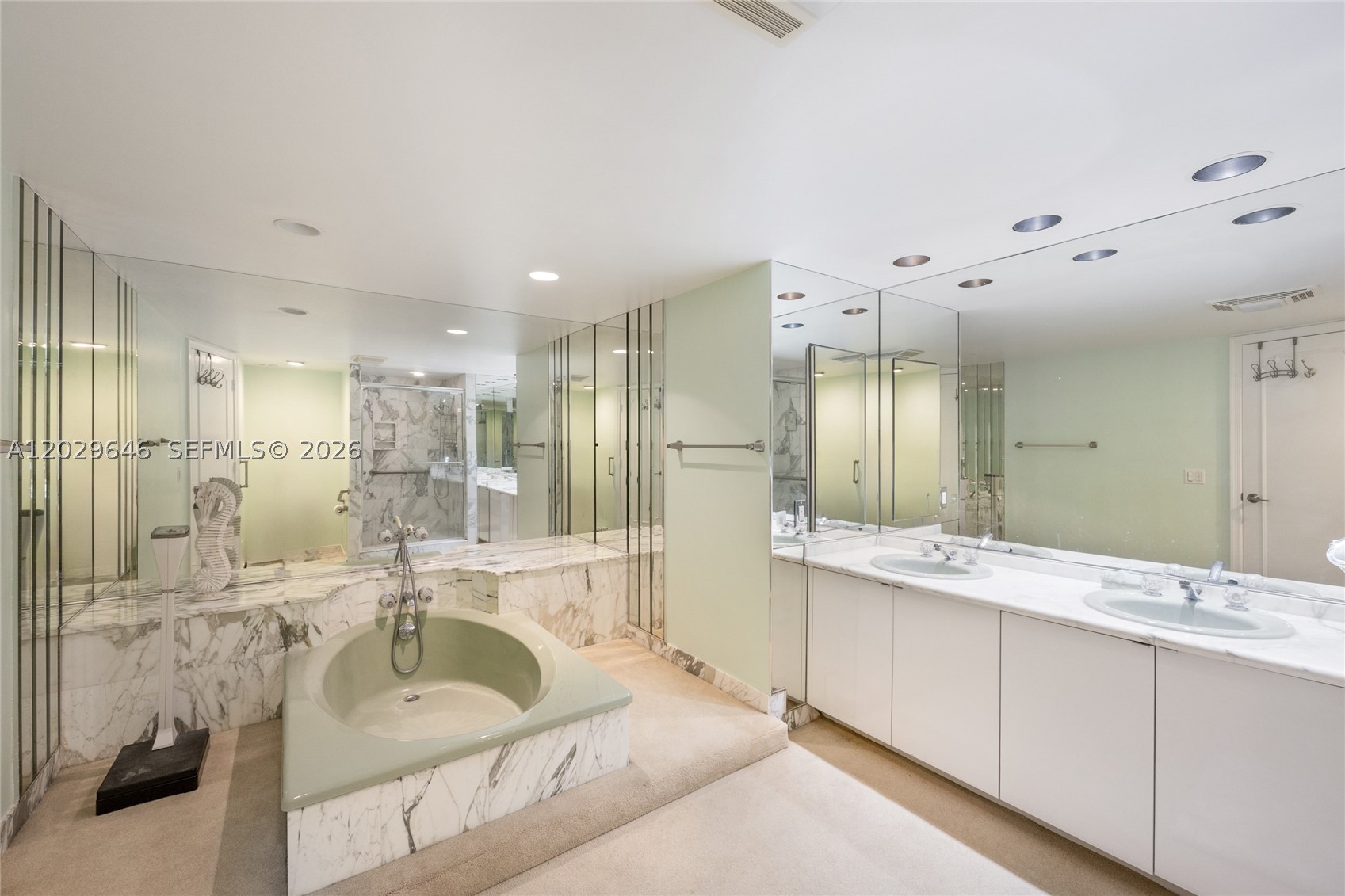 POINT OF AMERICAS - Residential Lease