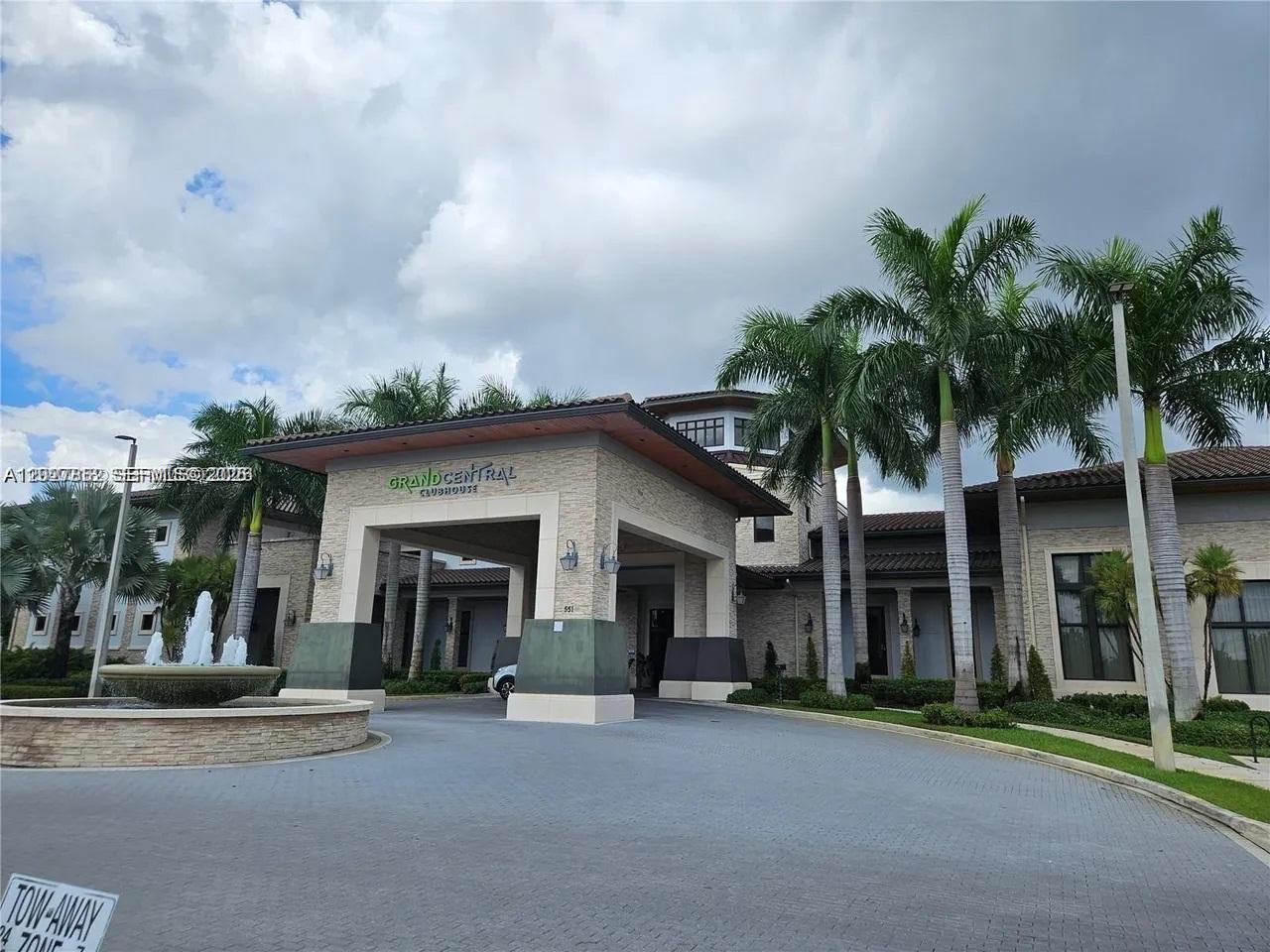 GRAND BAY SOUTH VILLAS - Residential