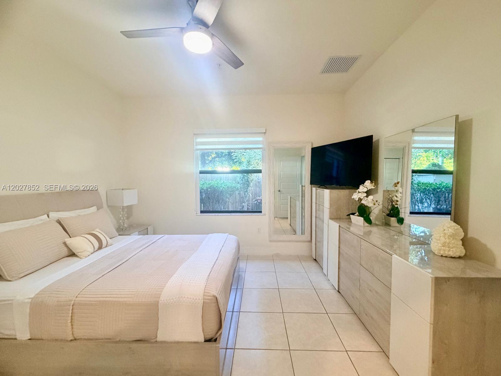 GRAND BAY SOUTH VILLAS - Residential