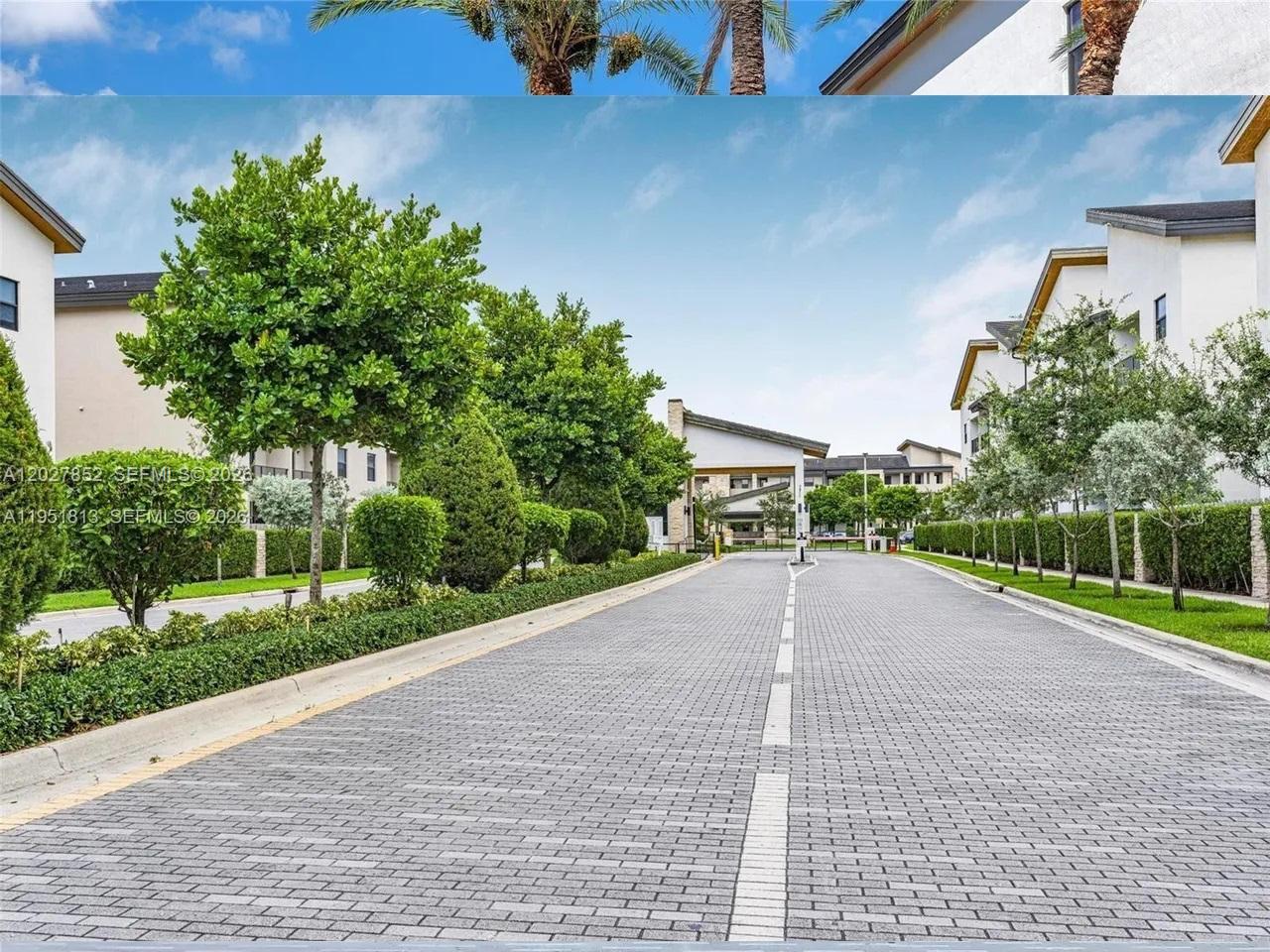 GRAND BAY SOUTH VILLAS - Residential