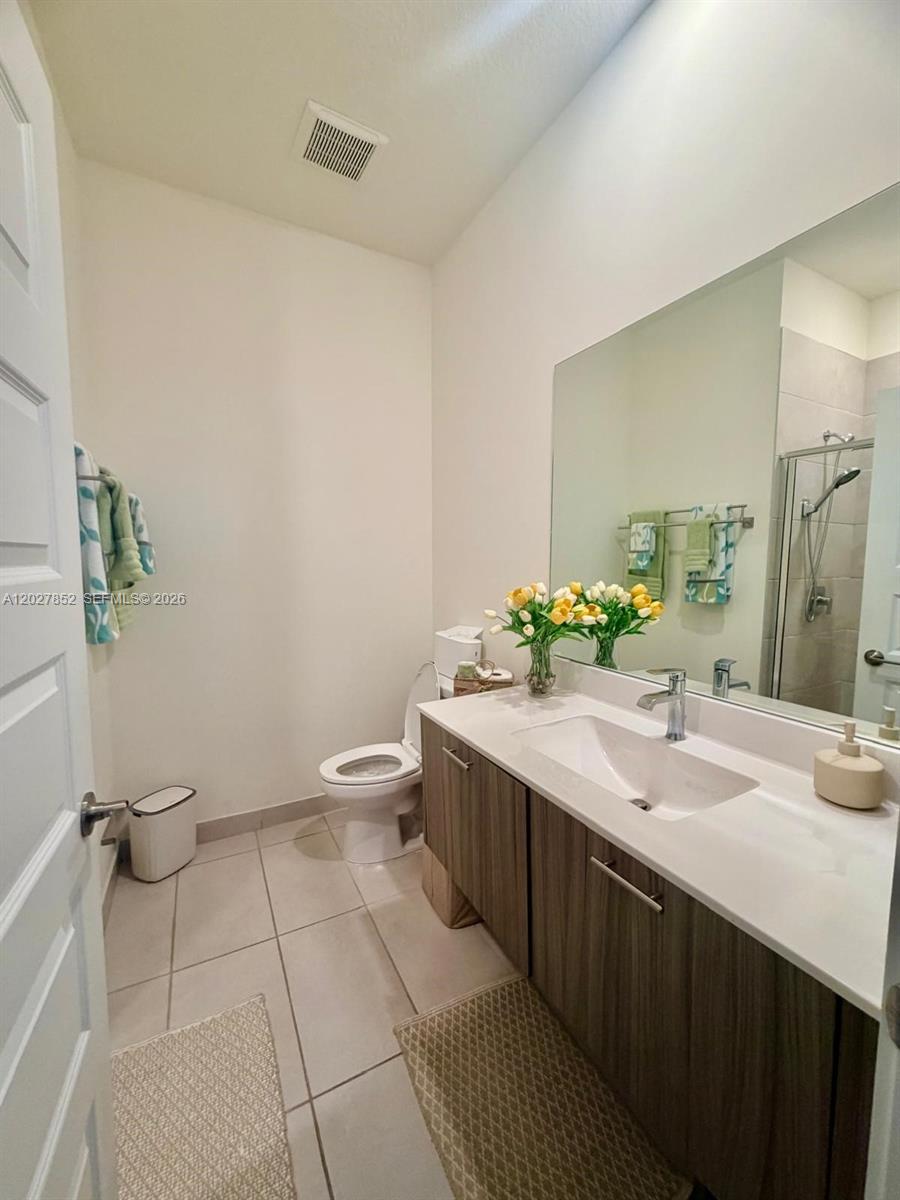 GRAND BAY SOUTH VILLAS - Residential