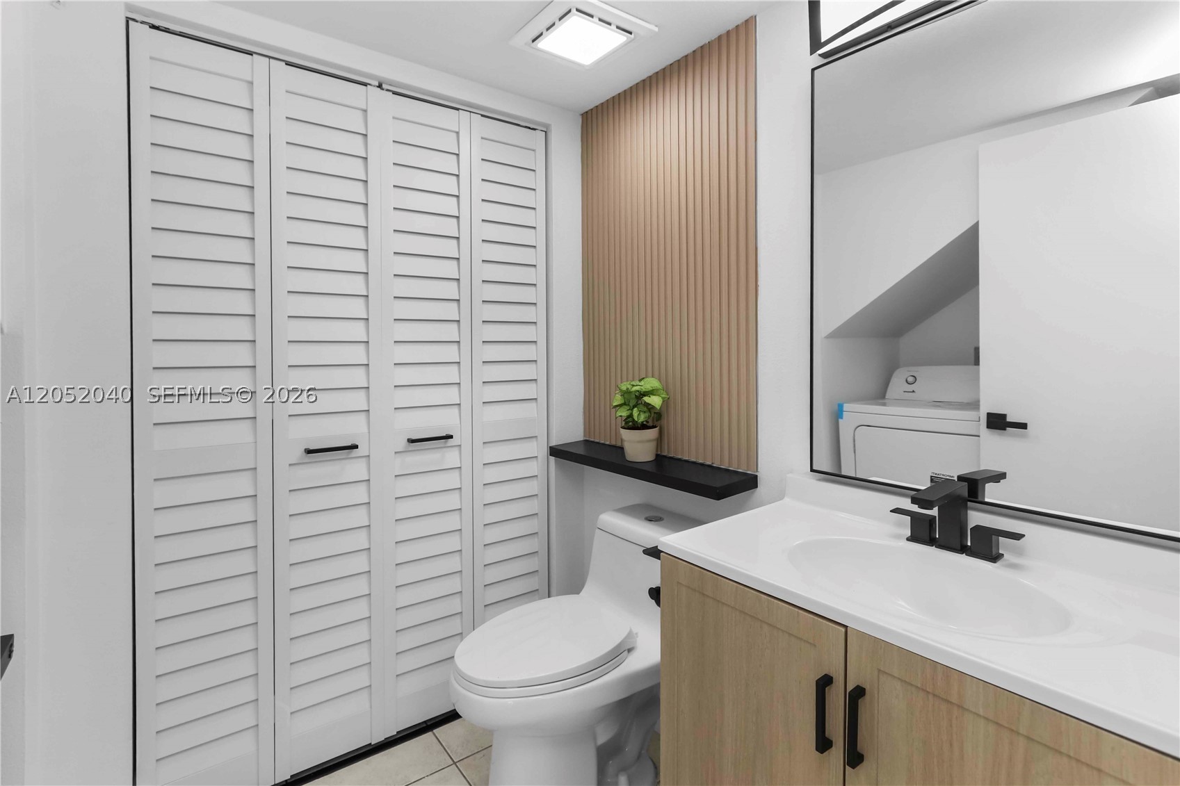 CAMELOT ONE CONDO - Residential