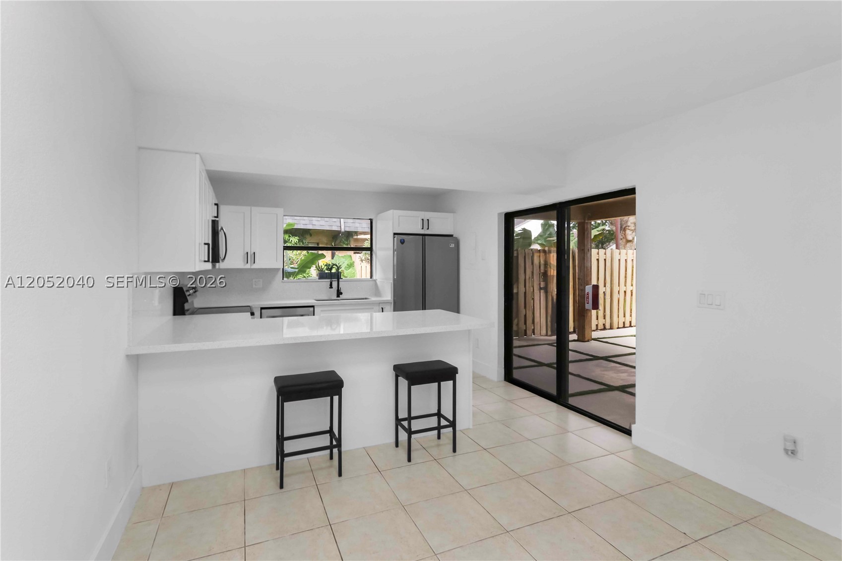 CAMELOT ONE CONDO - Residential