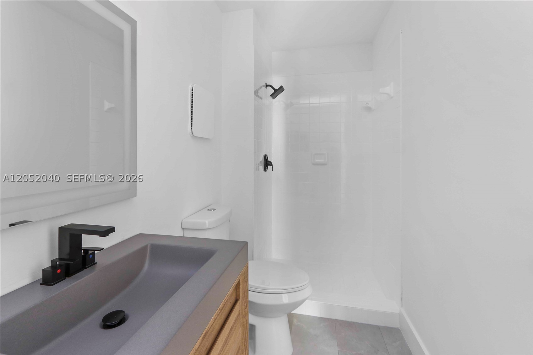 CAMELOT ONE CONDO - Residential