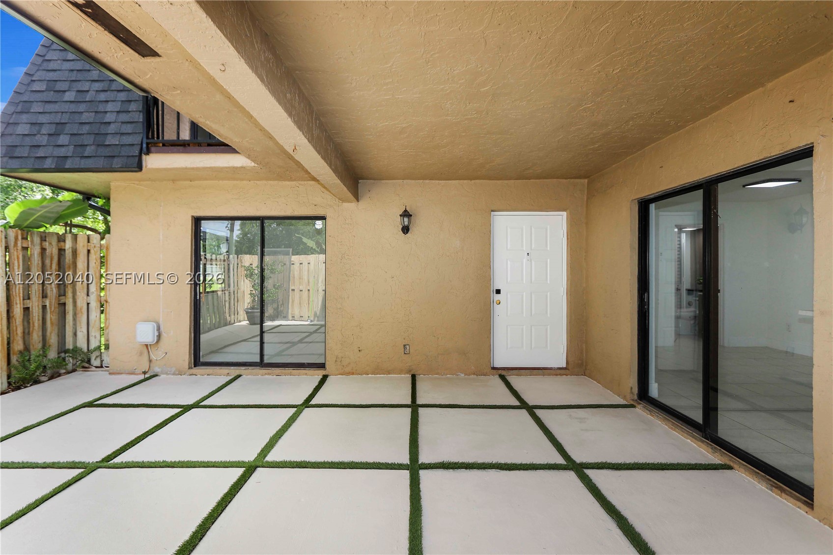 CAMELOT ONE CONDO - Residential