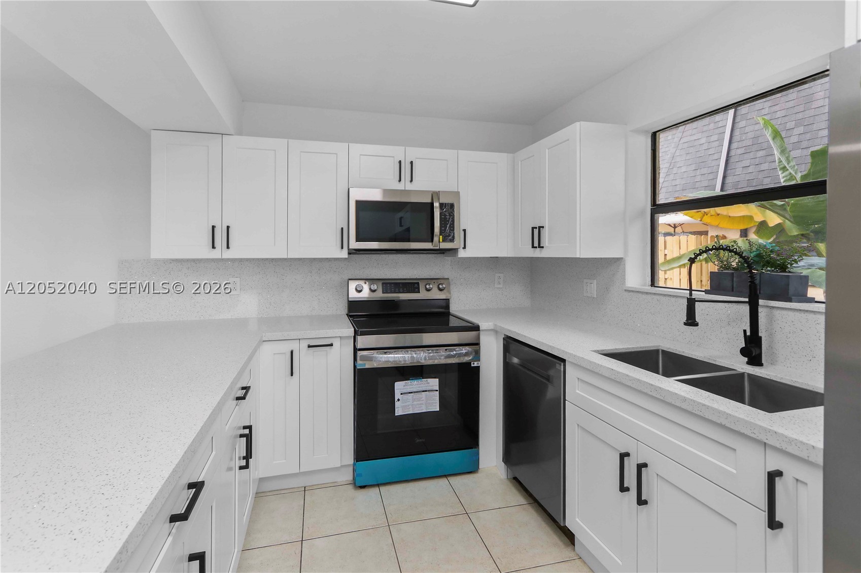 CAMELOT ONE CONDO - Residential