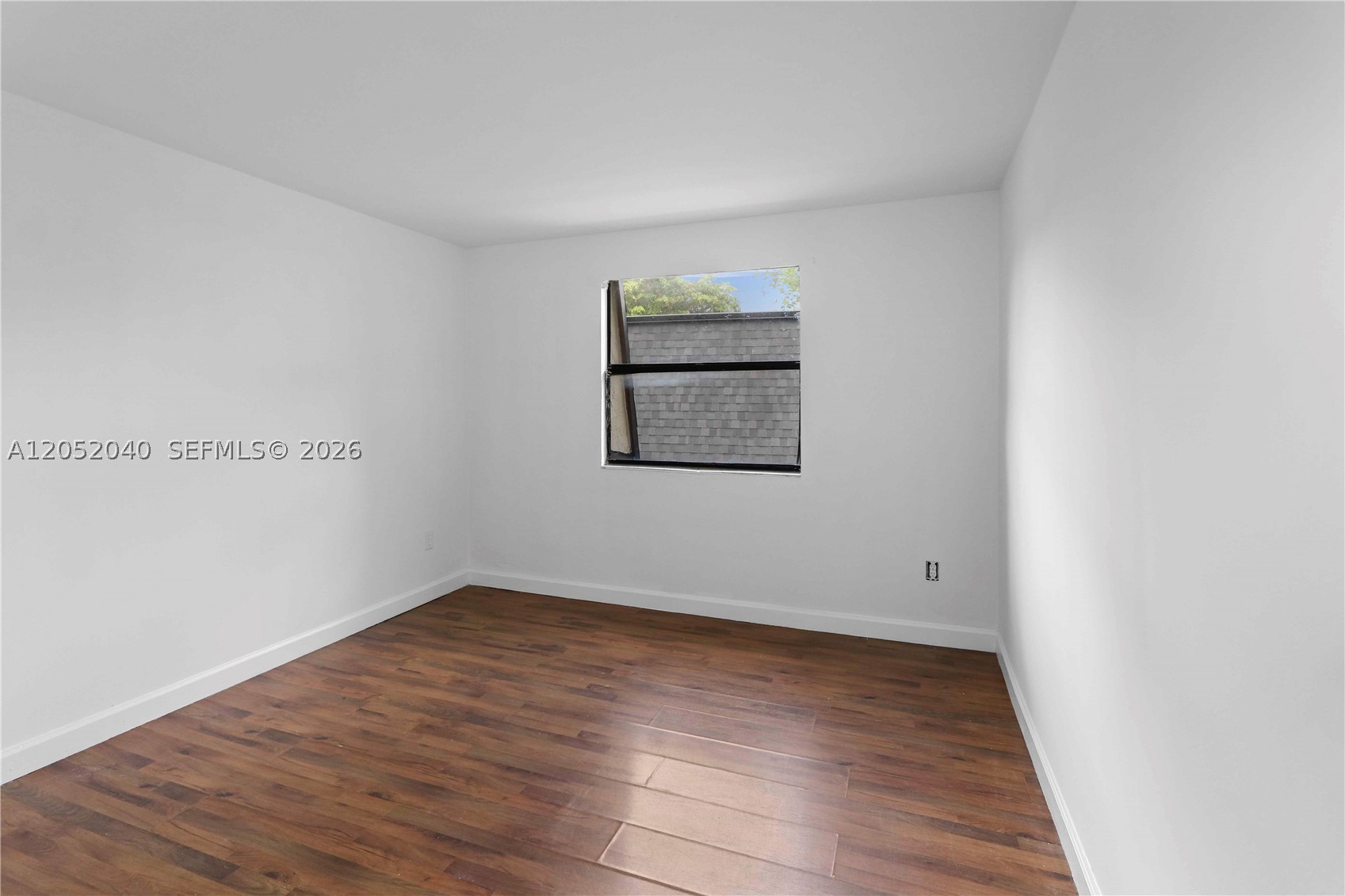 CAMELOT ONE CONDO - Residential