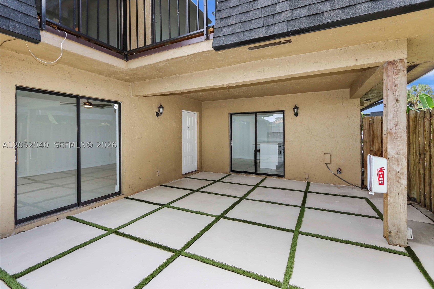 CAMELOT ONE CONDO - Residential