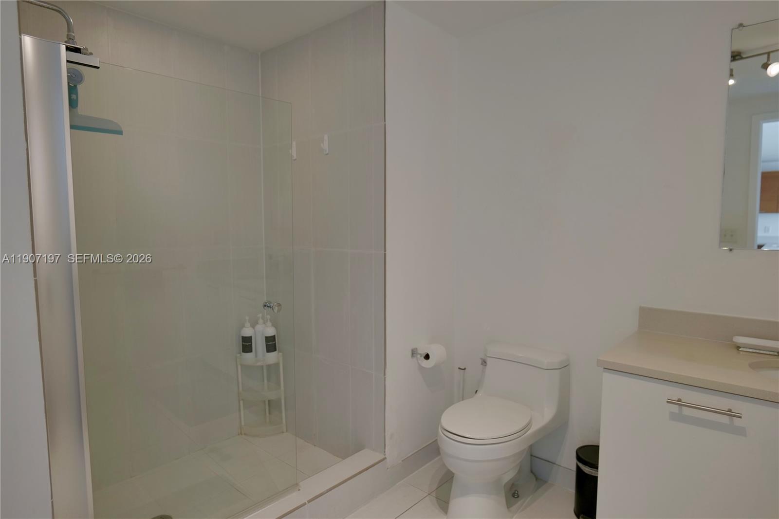 MIDBLOCK MIAMI CONDO - Residential