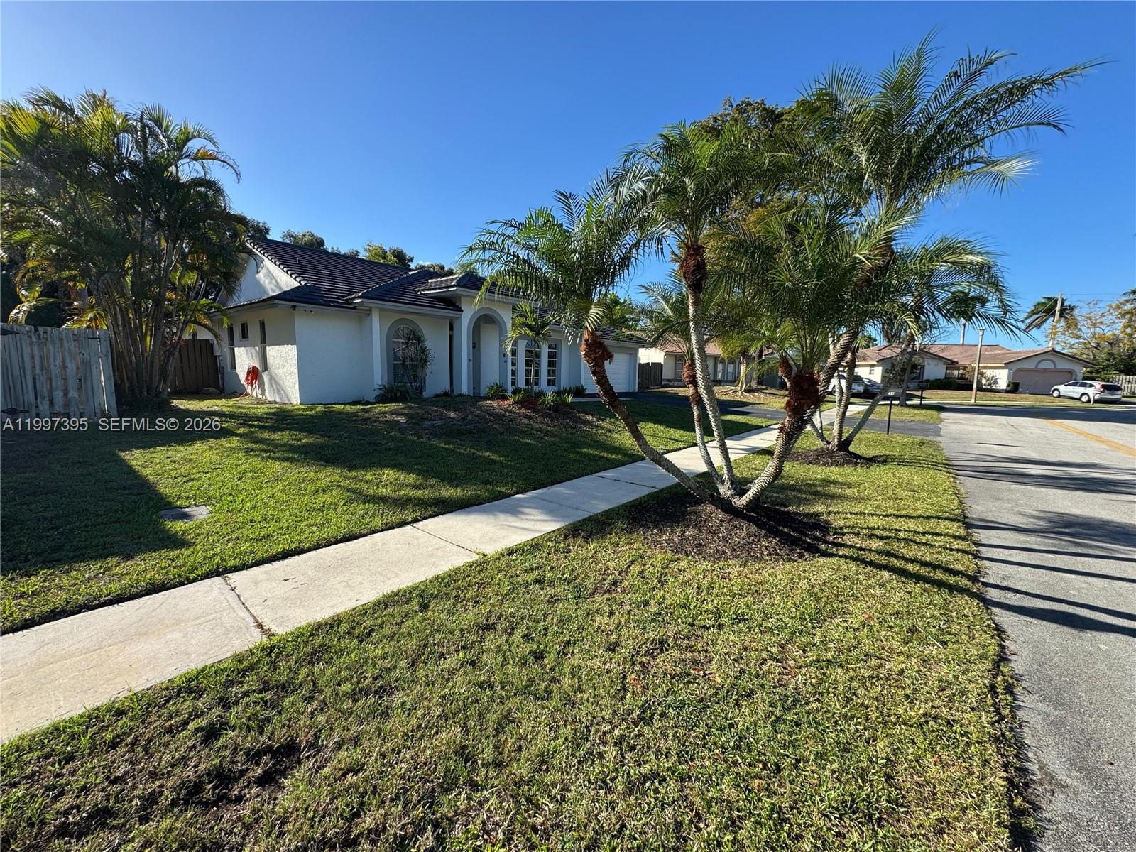 BONAVENTURE LAKES ADD 2 - Residential