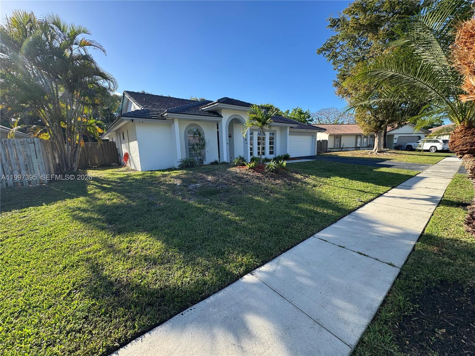 BONAVENTURE LAKES ADD 2 - Residential
