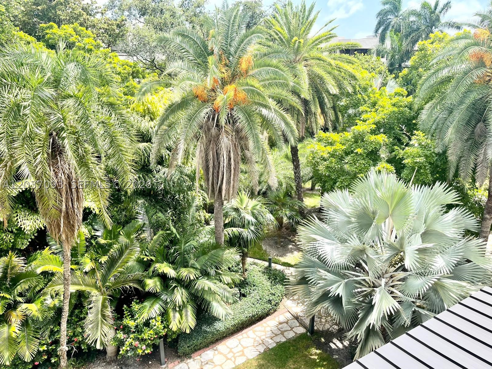 KEY COLONY NO 4 CONDO - Residential Lease