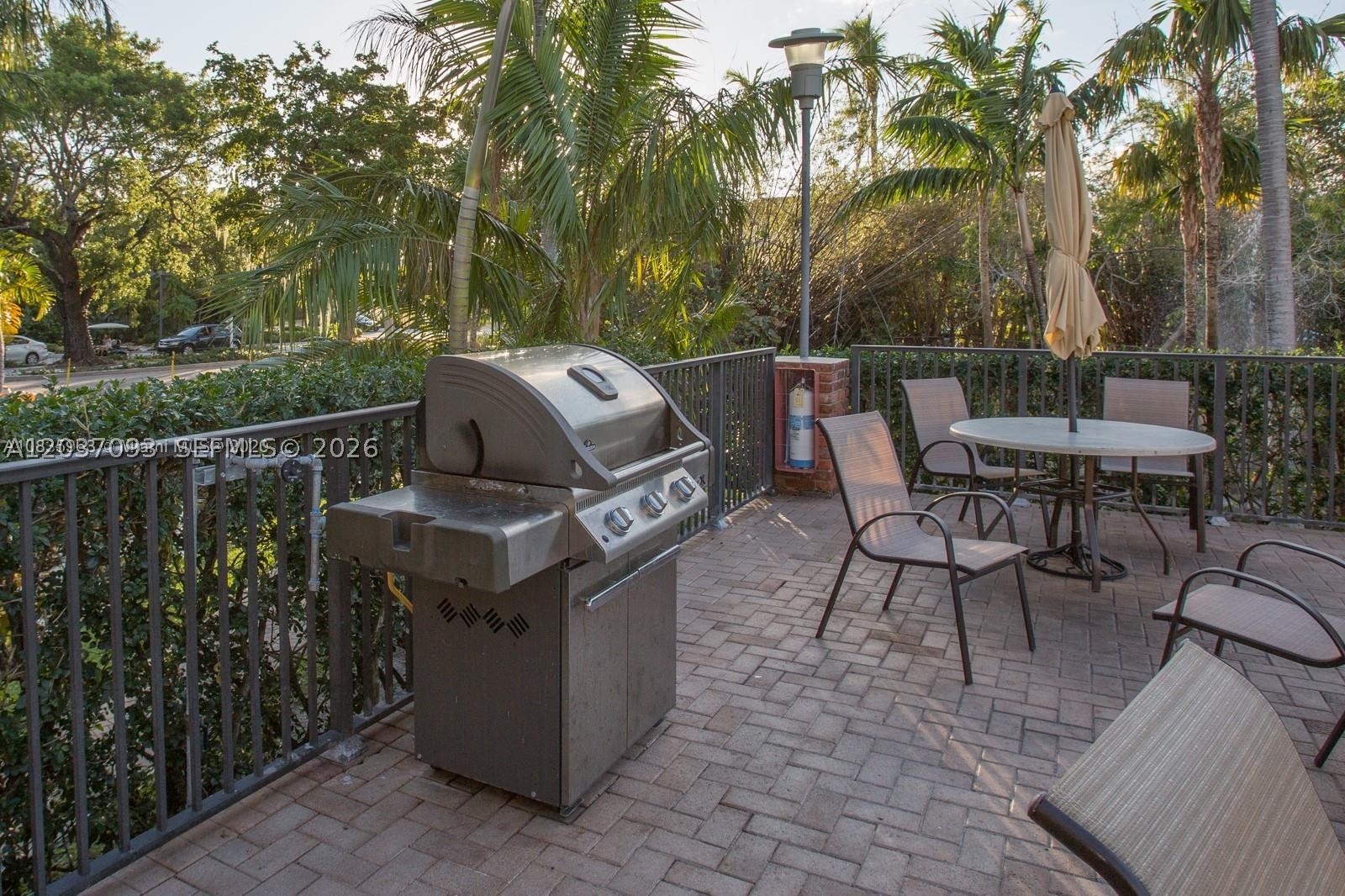 KEY COLONY NO 4 CONDO - Residential Lease
