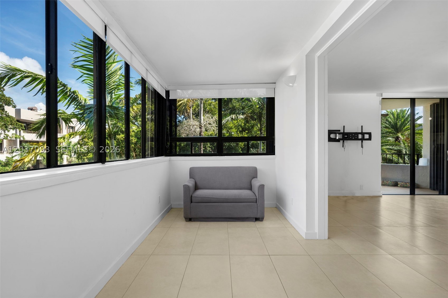 KEY COLONY NO 4 CONDO - Residential Lease
