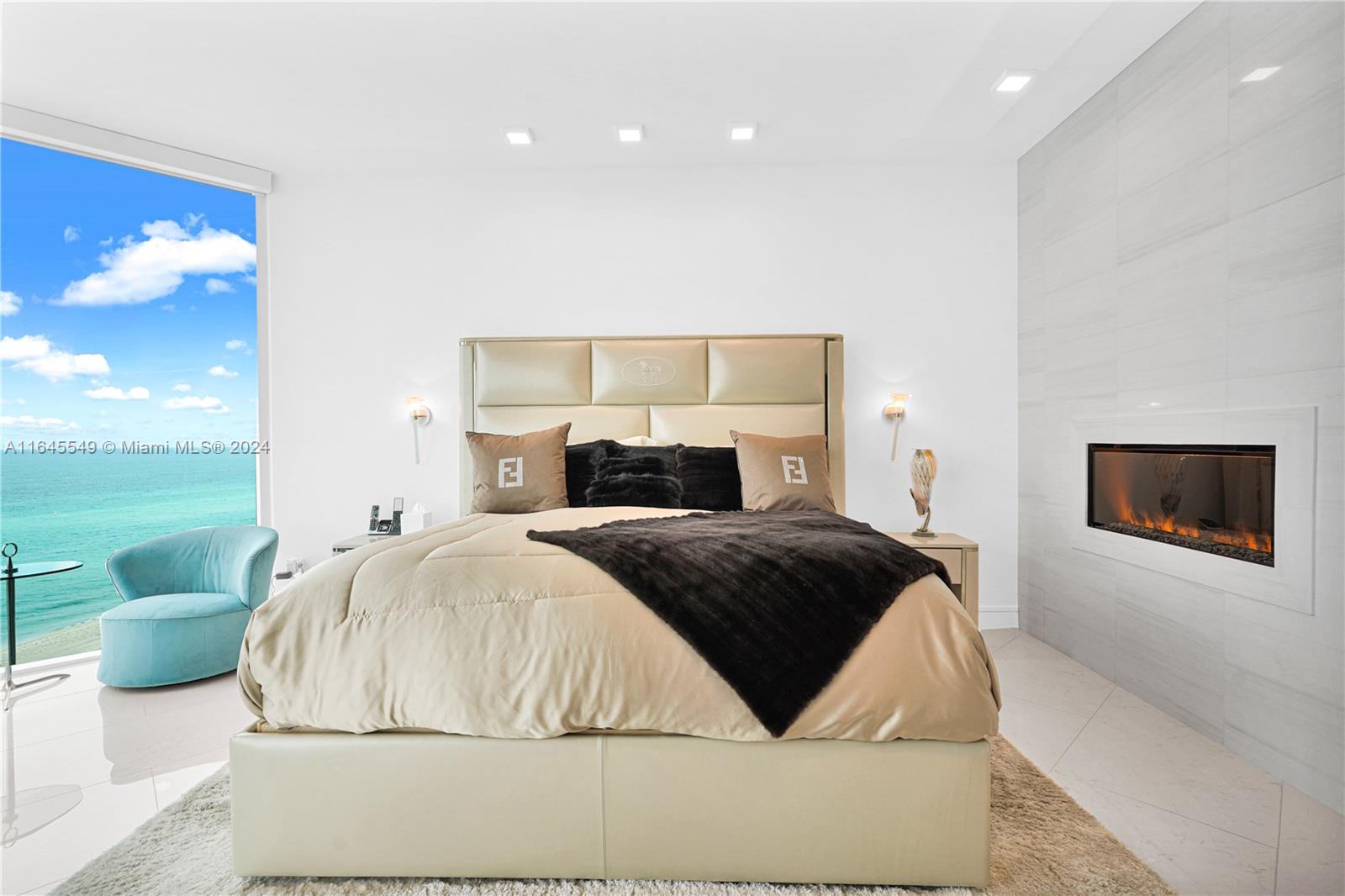 TURNBERRY OCEAN COLONY - Residential