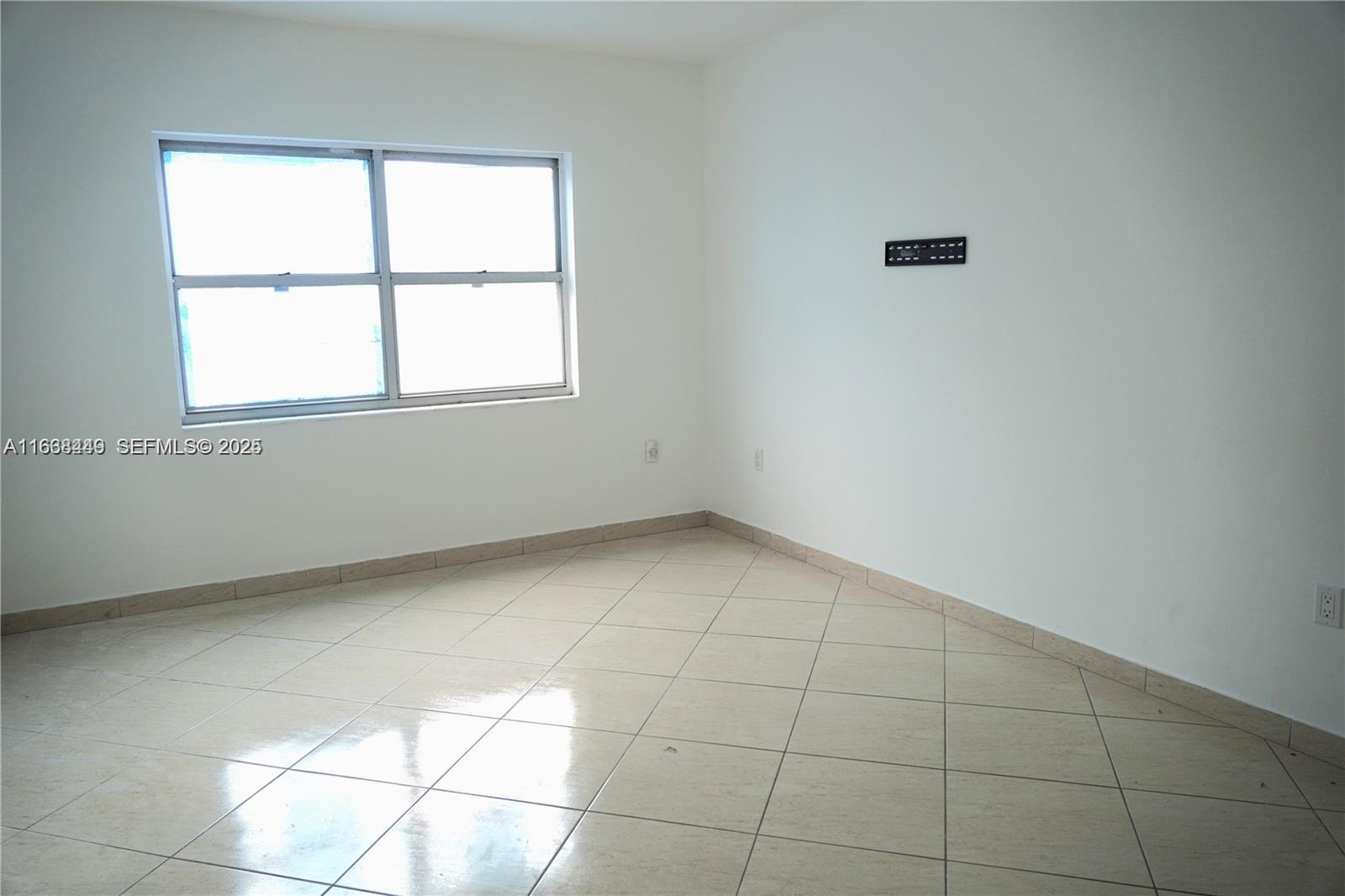 COASTAL TOWERS CONDO - Residential