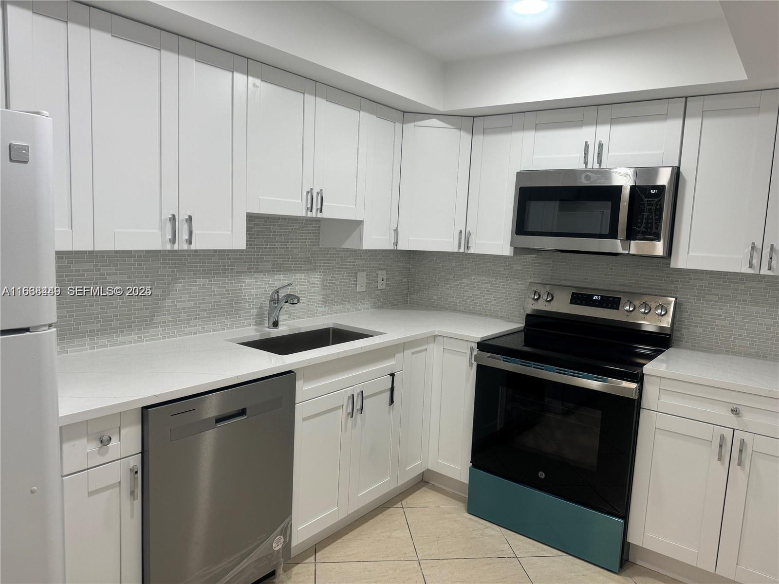 COASTAL TOWERS CONDO - Residential