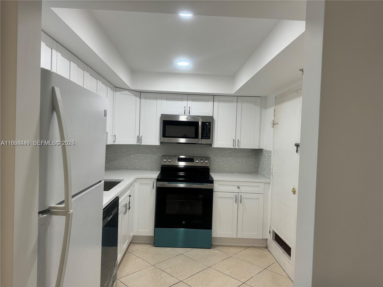 COASTAL TOWERS CONDO - Residential