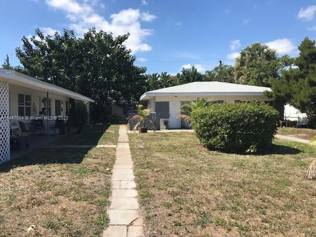 Spacious  one bedroom  in a small apartment complex , freshly  painted and ready  , rent  includes  ,water and sewer . landlord will charge additional fee of $75  per month for electric  ,  desirable  pompano location ,close to us- 1 and Atlantic blvd , short distance to pompano beach , restaurants and shoppings ,  please send  full rental application together with credit and background report .