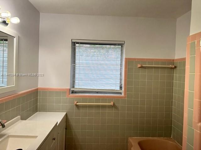 PINEHURST - Residential Lease