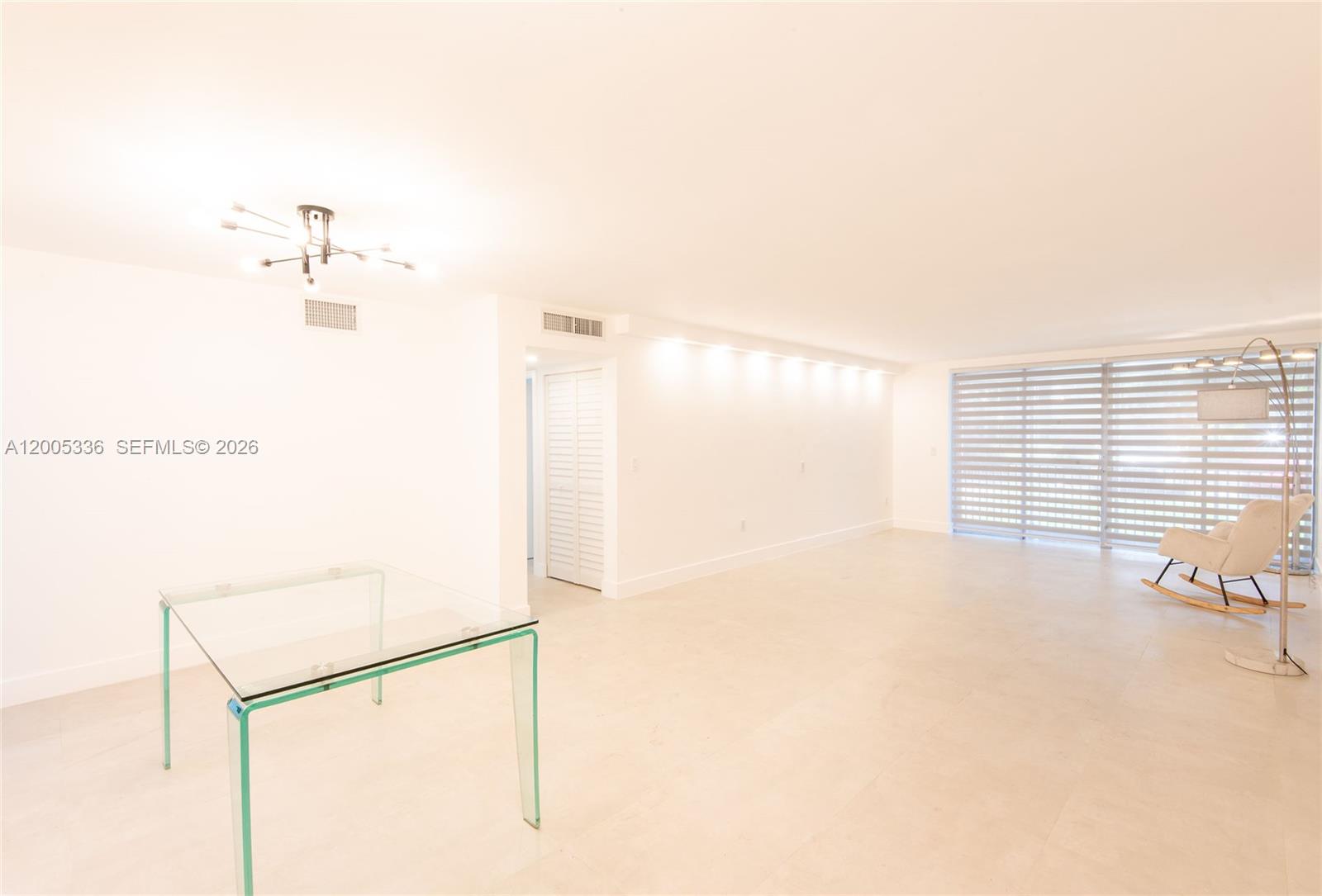 JADE WINDS GROUP-DAISY GA - Residential