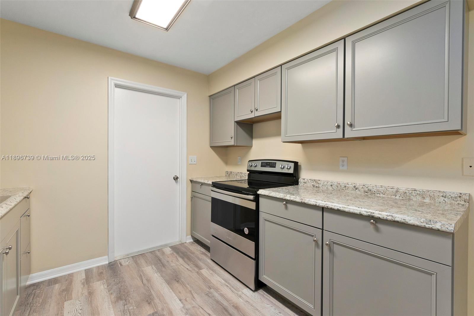 LAKEWOOD PARK ADDITION NO - Residential