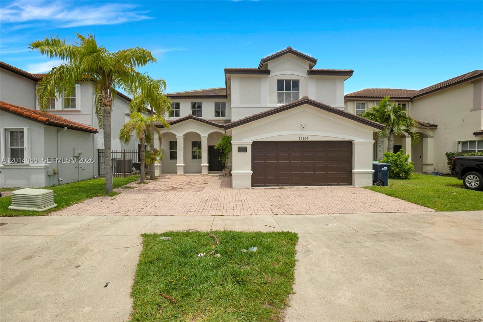 3-bedroom, 2.5-bath home with 2,762 sqft of living space. Fully remodeled with an updated kitchen, modern flooring, and renovated bathrooms. Features a brand-new roof. Conveniently located near Dolphin Mall and the surrounding Doral area.
