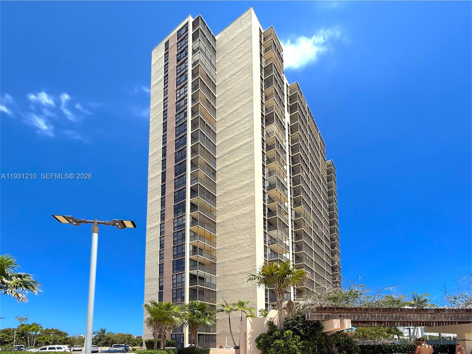 CORONADO CONDO- TOWER II - Residential