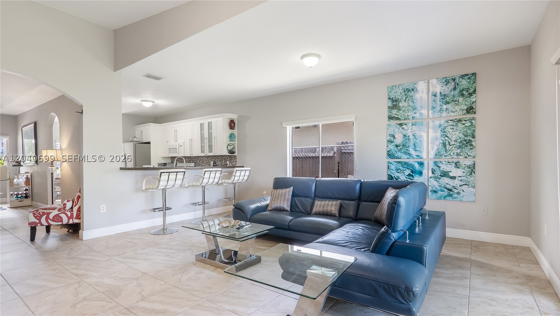 GOLDEN GARDENS - Residential