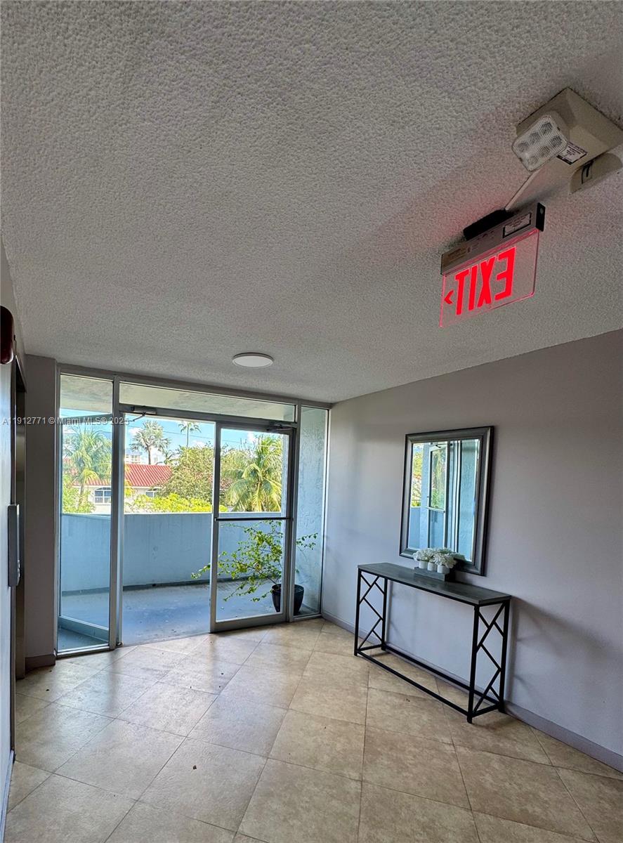EASTERN PARKVIEW CONDO - Residential