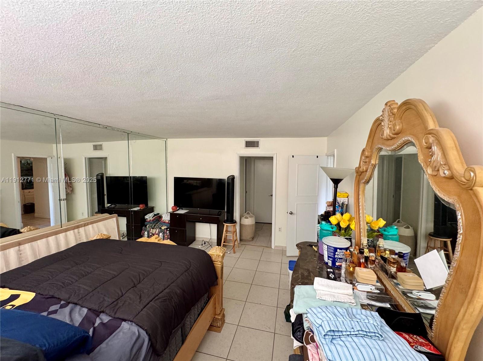 EASTERN PARKVIEW CONDO - Residential