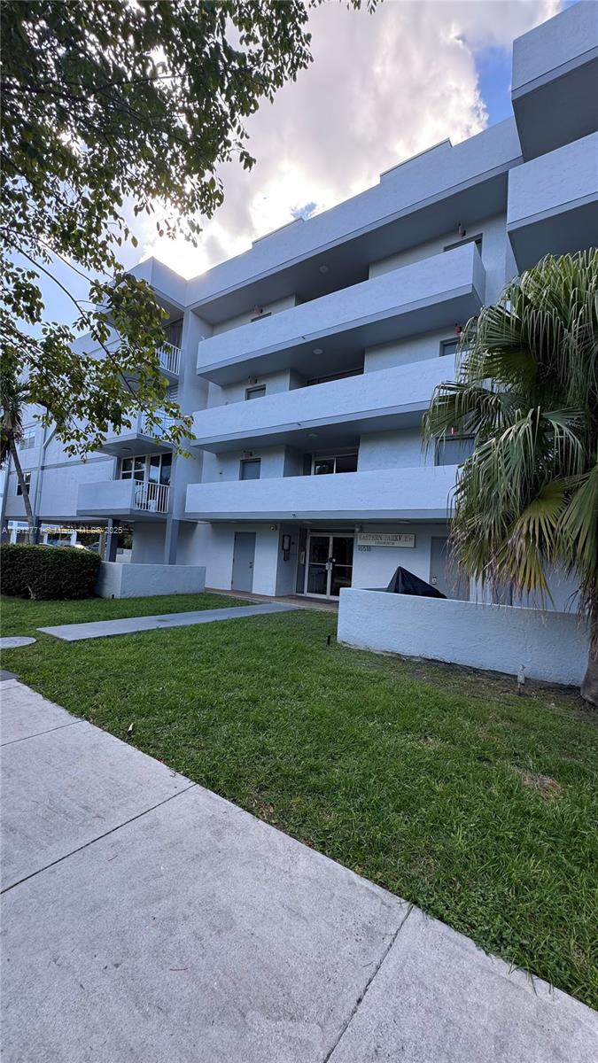 EASTERN PARKVIEW CONDO - Residential