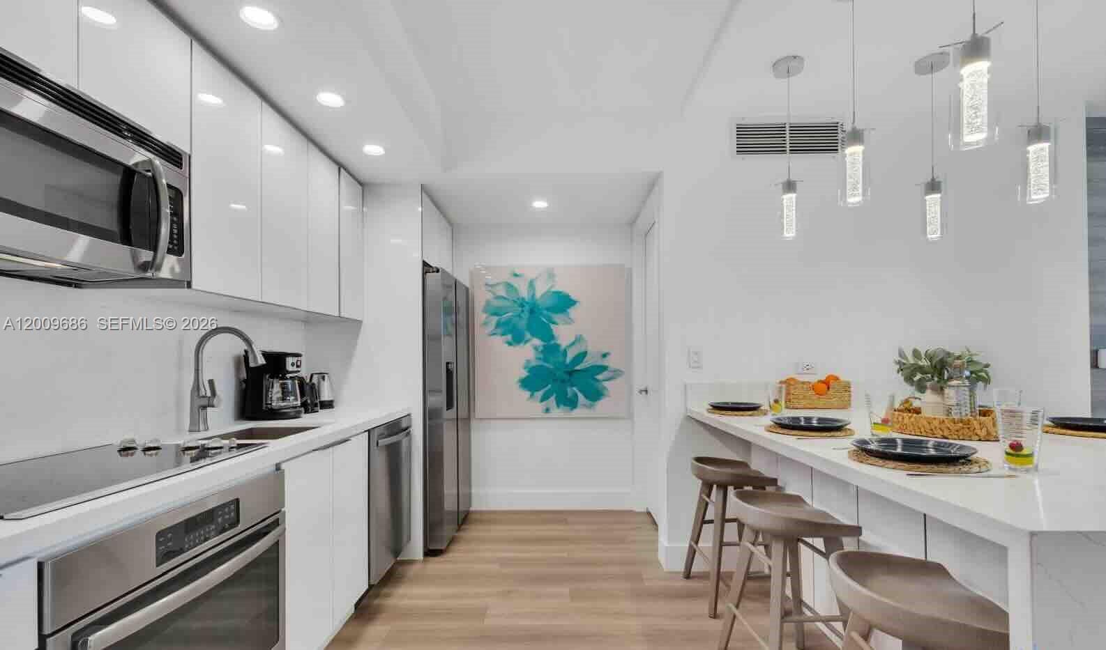 BEACHWALK CONDOMINIUM - Residential