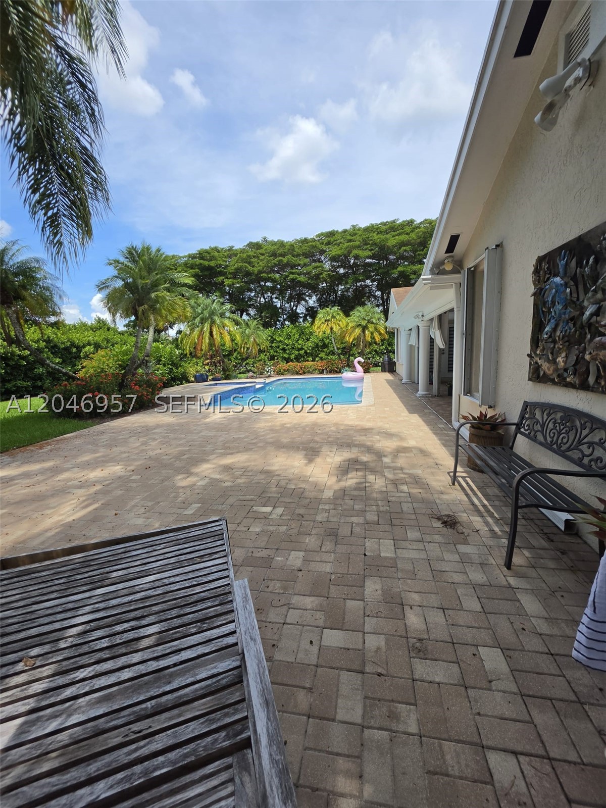 SHADY LANE - Residential Lease