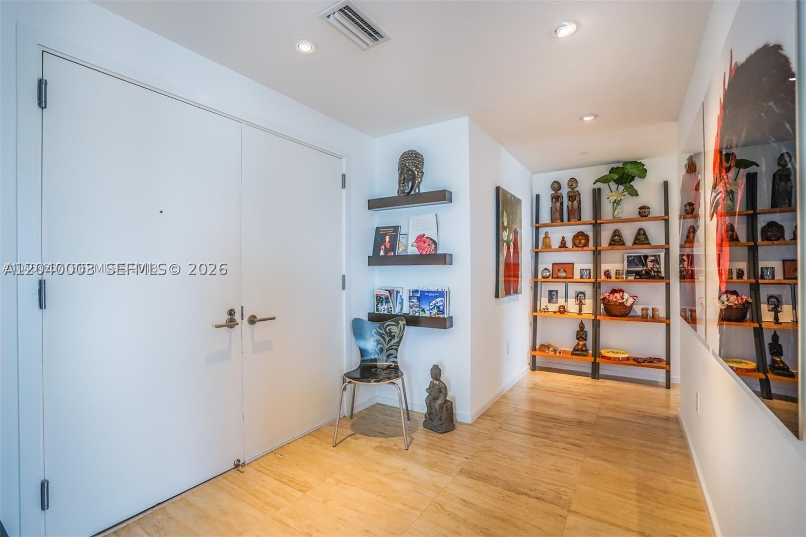CAPRI SOUTH BEACH CONDO - Residential