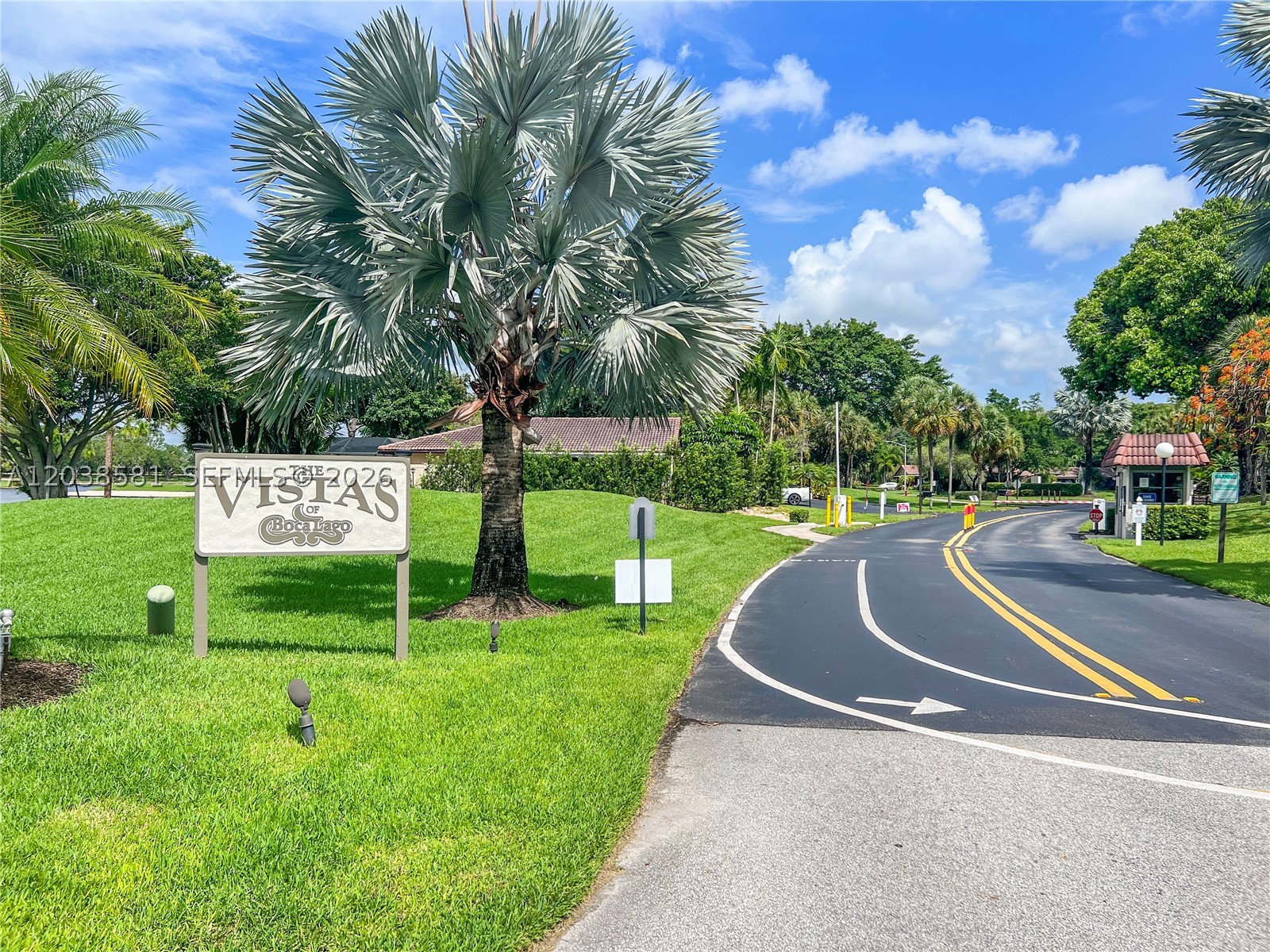 VISTAS OF BOCA LAGO CONDO - Residential